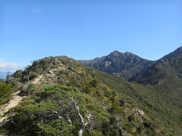 Skyline Ridge To Ghost Lake